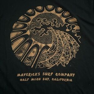 Cute beachy long sleeve.